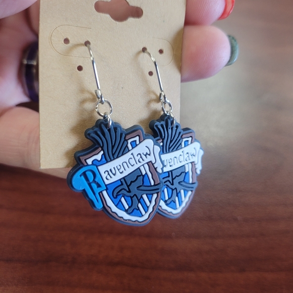 New PVC Harry Potter Ravenclaw Dangle Earrings - Picture 2 of 5